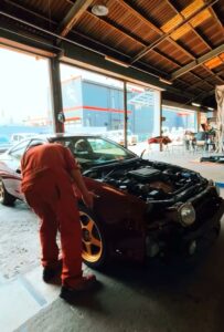 セリカ GT-FOUR 組み付け中