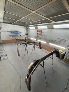 モデリスタエアロ ツートン塗装完了 ブース全景 赤外線乾燥