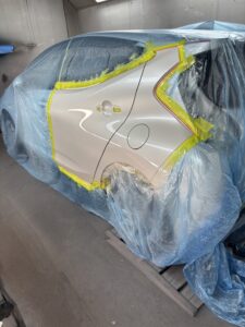 アクア リアドア クォーターパネル 塗装ブース マスキング 山陽小野田市