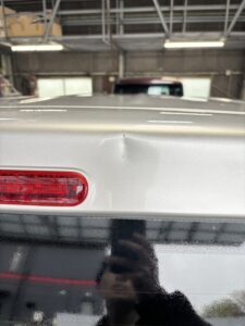 ワゴンR バックドア 凹み 修理前 山陽小野田市