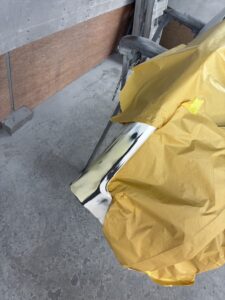 カローラアクシオ 下地処理 マスキング 板金塗装 山陽小野田市