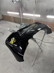 デイズ フロントバンパー 塗装 ブラックX42 若山自動車