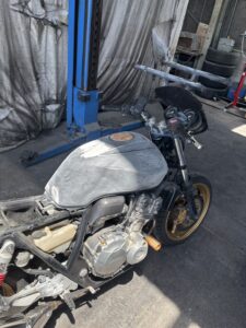 CB400SB タンク 素地 下地処理 全塗装