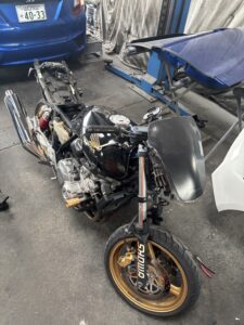 バイク 全塗装 外装分解 CB400SB 山陽小野田市