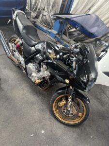 CB400SB 全塗装前 黒の外装 山陽小野田市